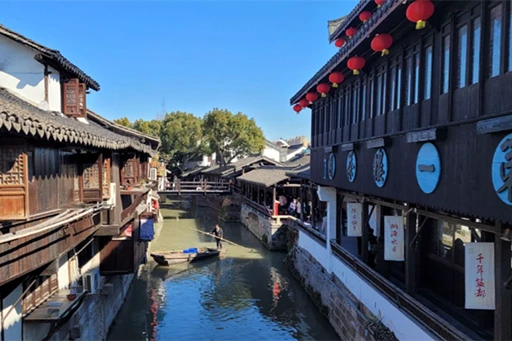 China, Shanghai, Xinchang ancient town tourist attractions introduction!