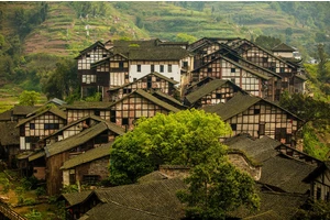 China Sichuan, Fubao Ancient Town, Travel Guide!